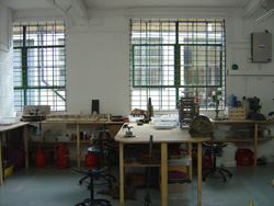 Membership at Flux Studios gives jewellers access to our fantastic facilities at any time of day or night 